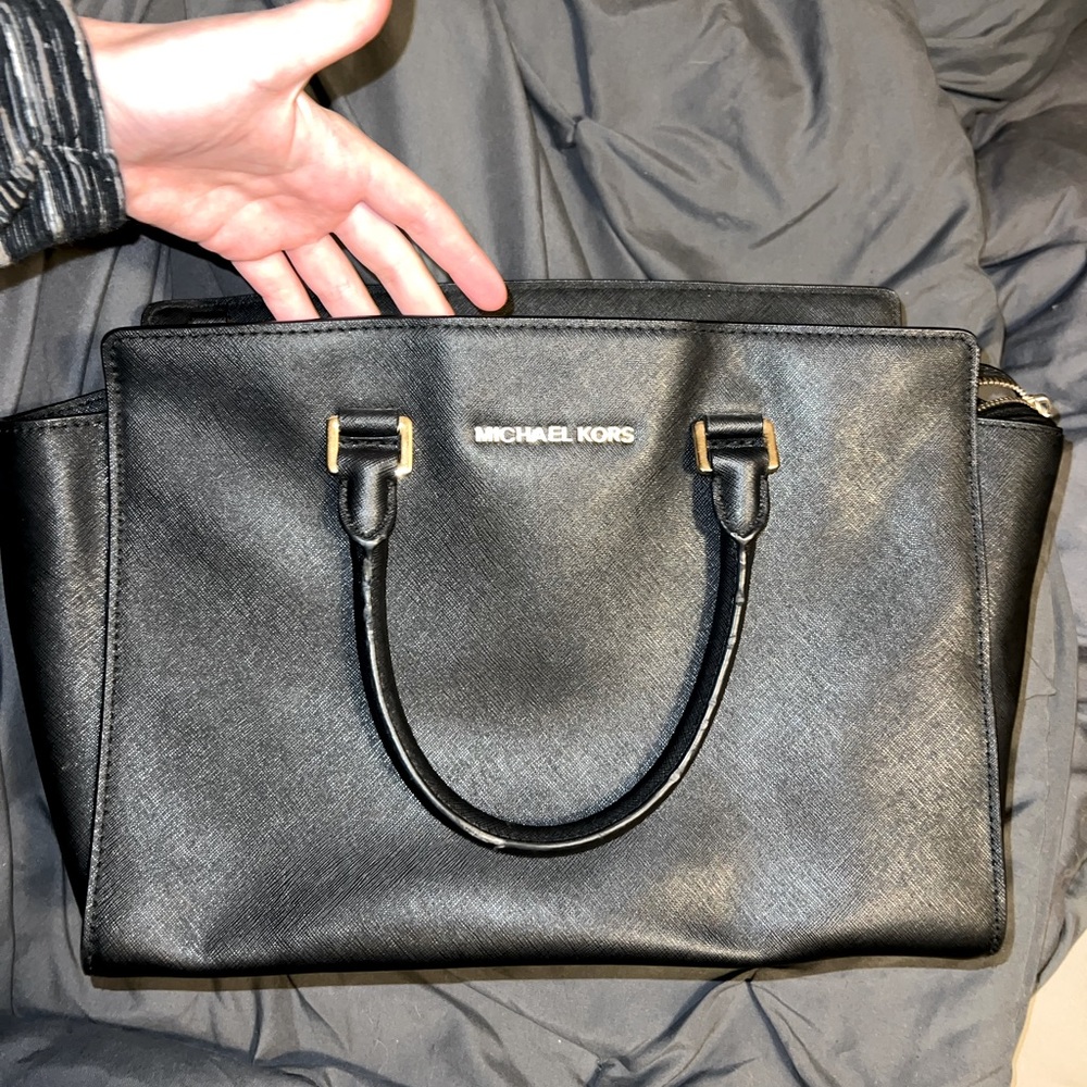 Micheal Kors Purse